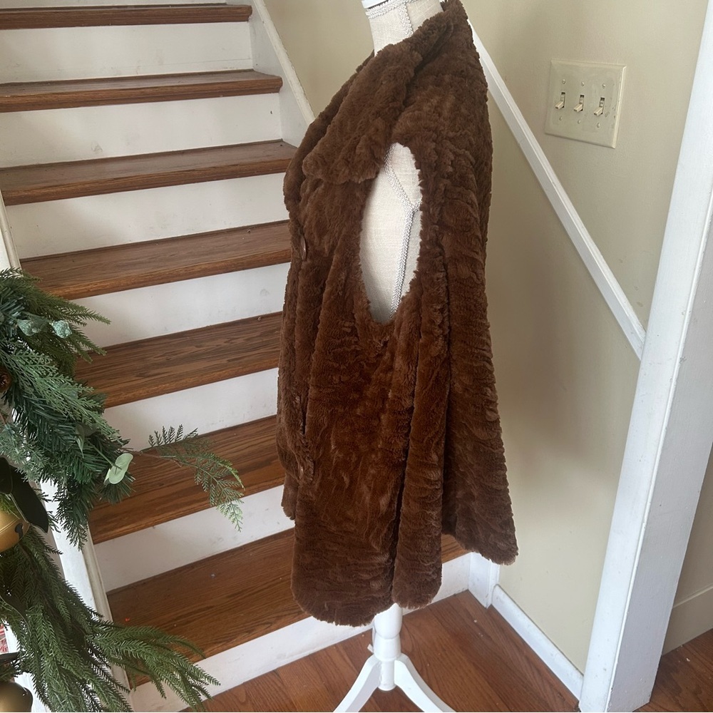 Adrienne Landau Caramel Faux Fur Swing Vest 1X 2 Button Asymmetrical Boho Luxe - Picture 2 of 10